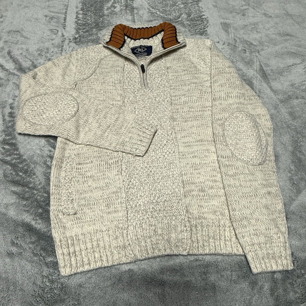 Amongst Others Shades of Cream Men's Medium Winter Warm Sweater Preppy